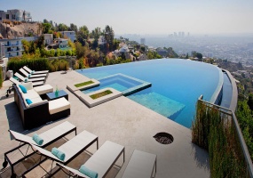 1120 Southwest Yardley Hall, Loppem, Rhode Island, 5 Bedrooms Bedrooms, 6 Rooms Rooms,1 BathroomBathrooms,Apartment,Vacation Rental,Southwest Yardley Hall,1036